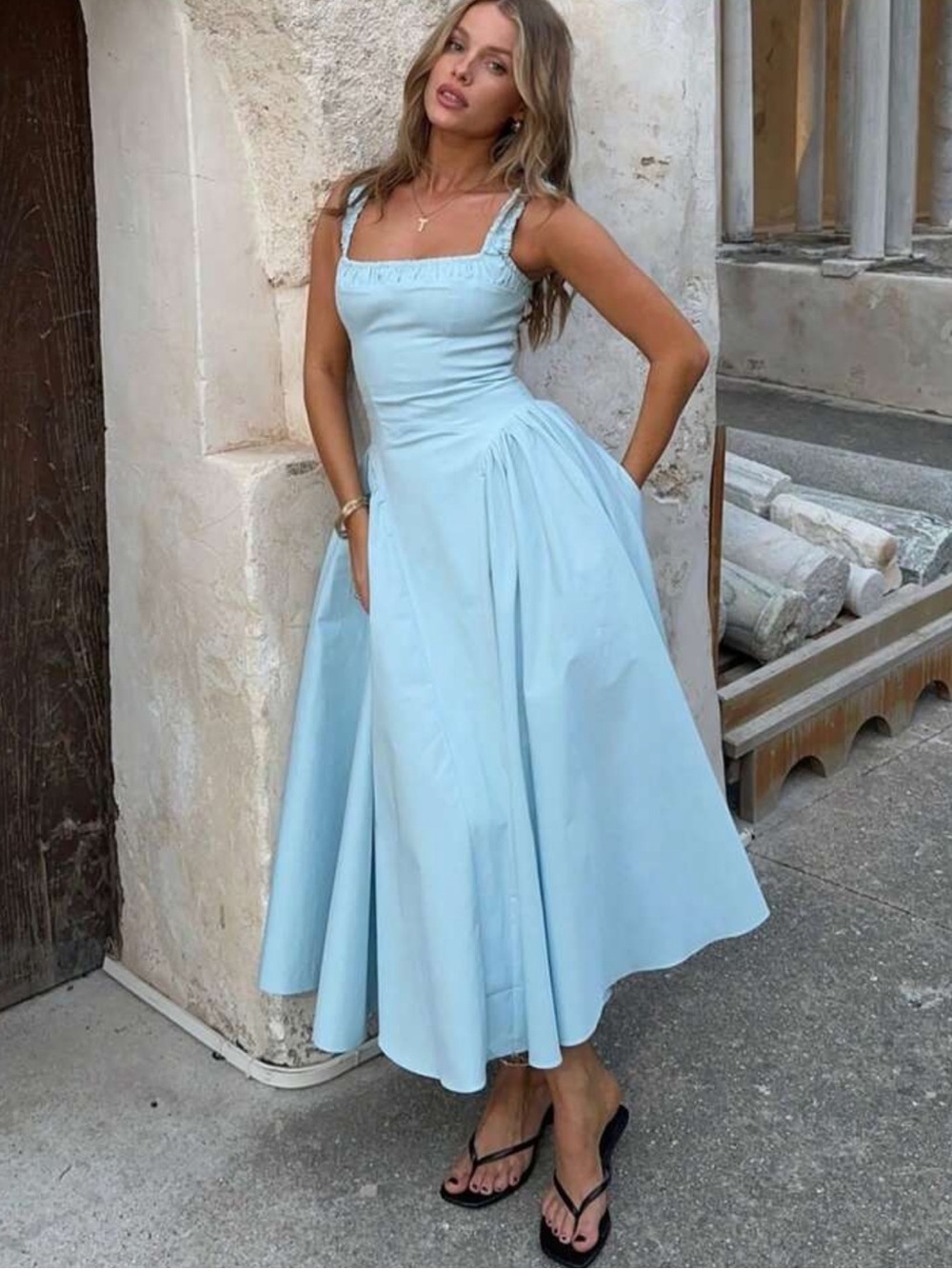 Elegant Light Blue Square-Neck Midi Dress - Picture 3 of 4